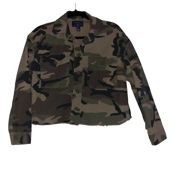 Women's Forever21 Camoflauge Jacket - Picture 1 of 9